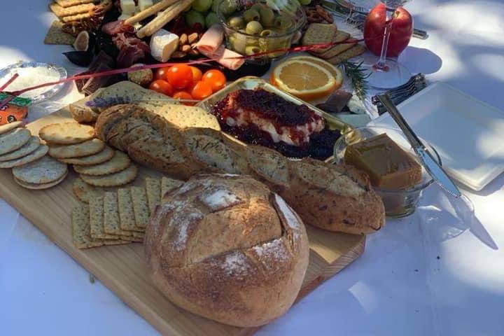 Tabla de quesos y carnes frías