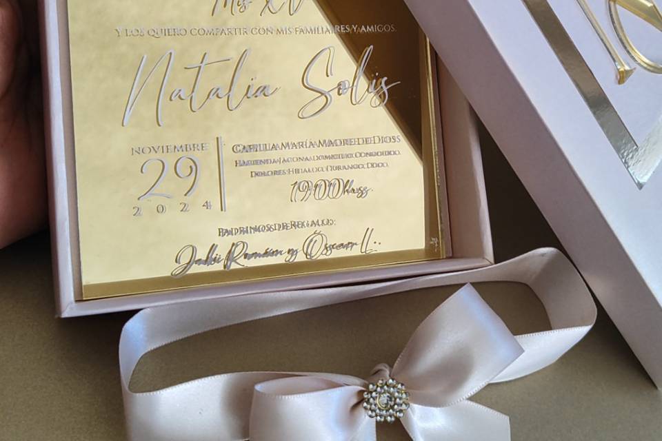 Invitación acrílico espejo