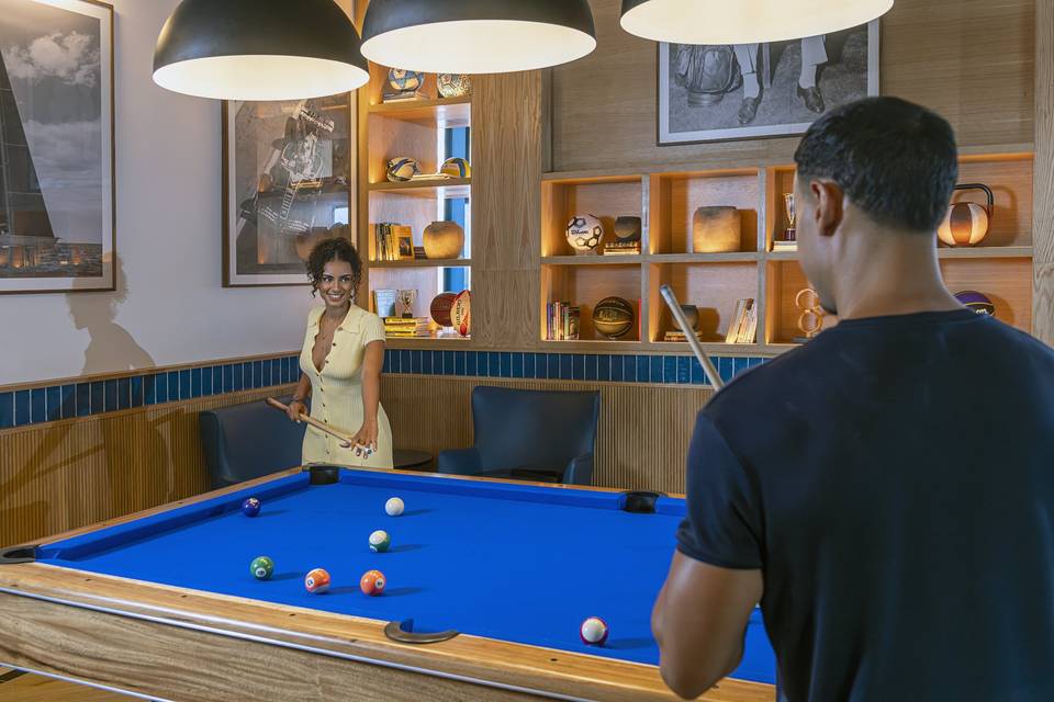 Sports Bar