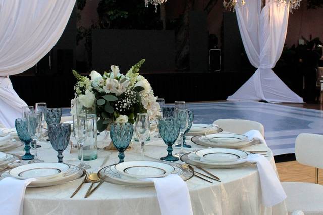 Pokonos Banquetes