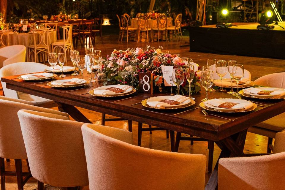 Pokonos Banquetes