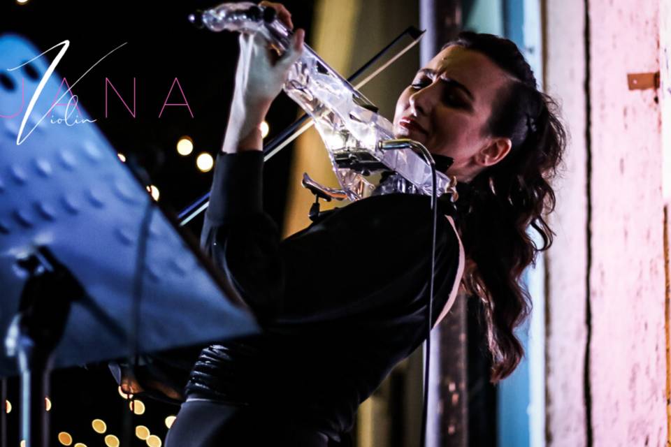 Luana Violin