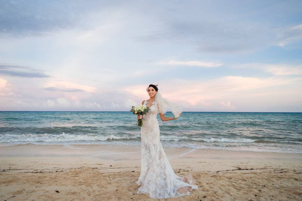 Novia en la Playa