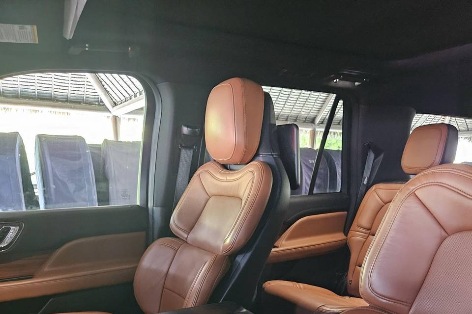 Lincoln Navigator