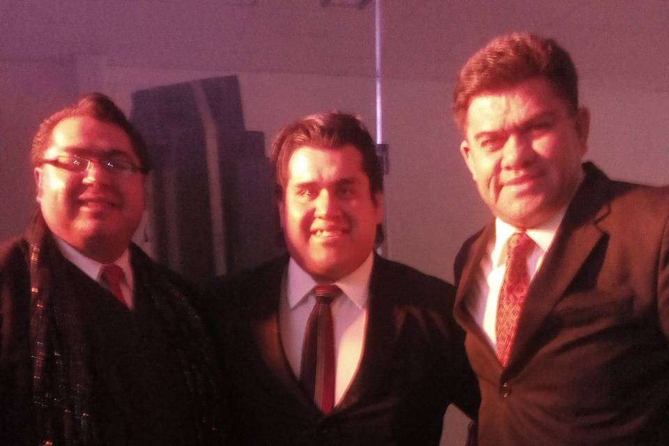 ERICK,FRANCISCO Y CHARLY