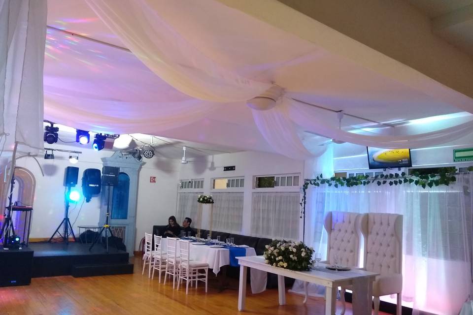 Salón loft amores