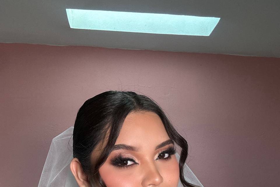 Makeup glam