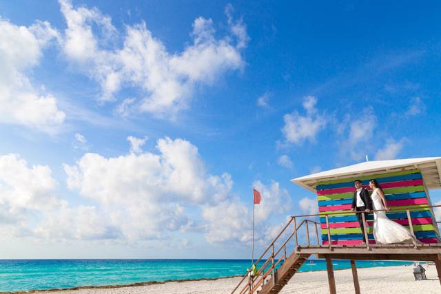 Wedding Pictures Cancún by Art & Photo