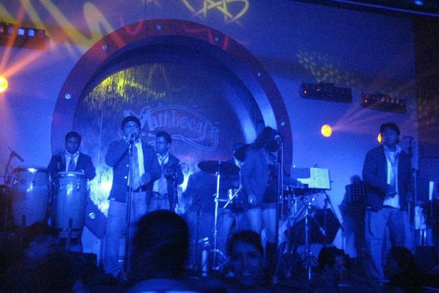 Cantando