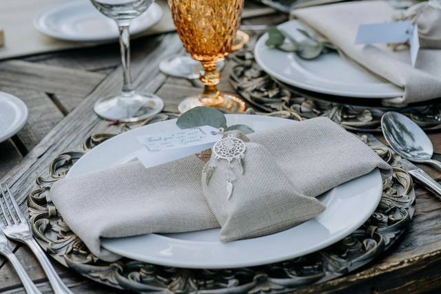Table setting