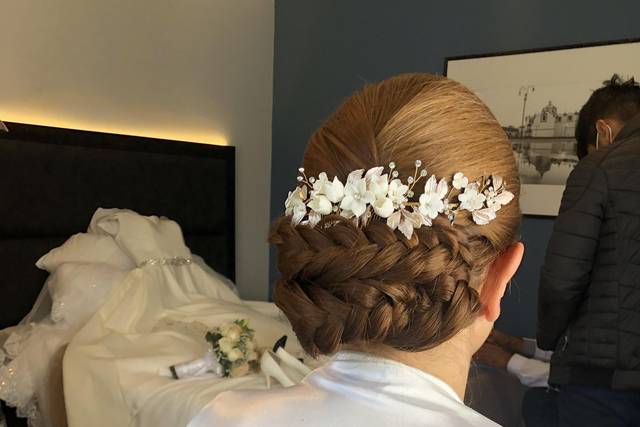 Peinado recogido trenzado