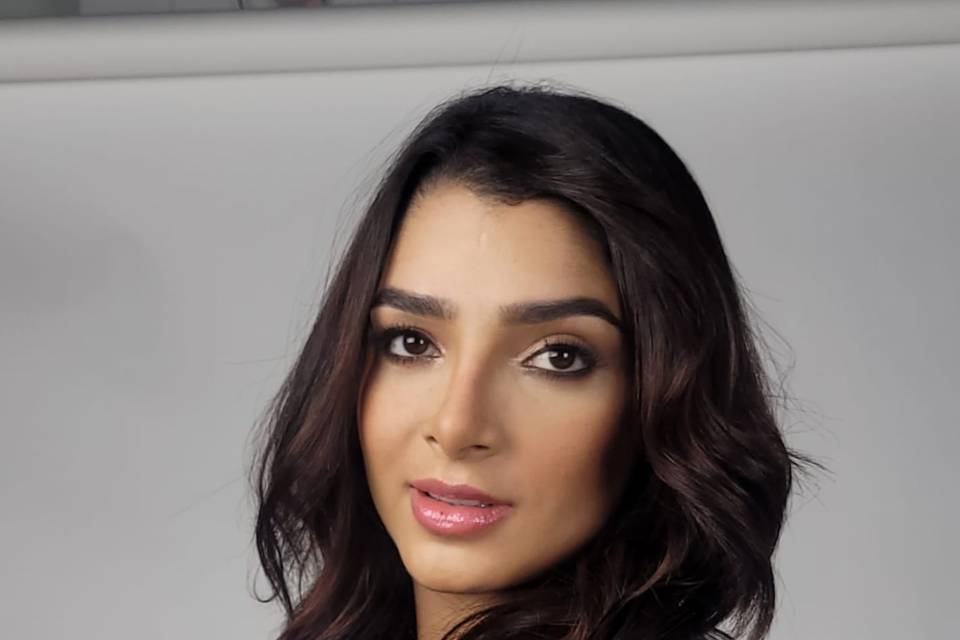 Makeup hair
