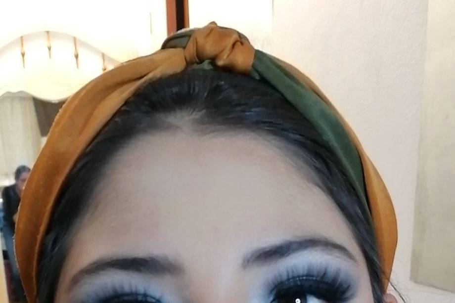 Maquillaje glam de noche