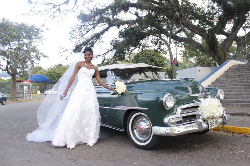 La novia y el carro