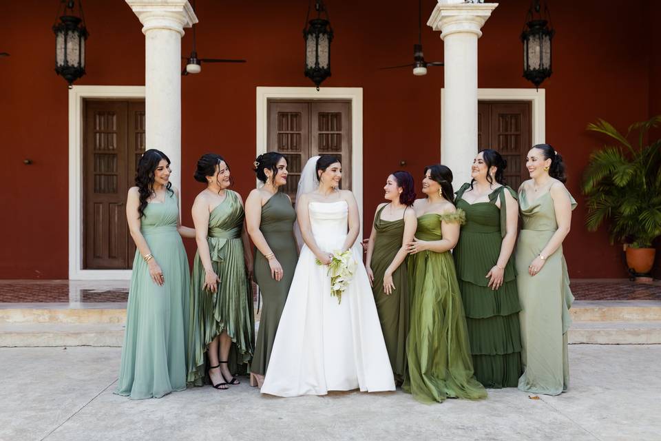 Damas y amigos