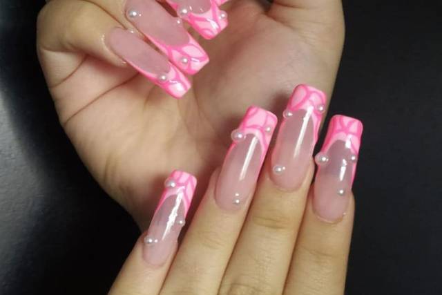 Uñas en rosa