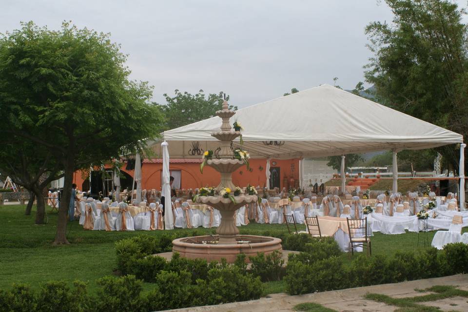 Vista general jardin bodas