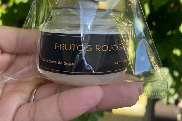 Vela de frutos rojos