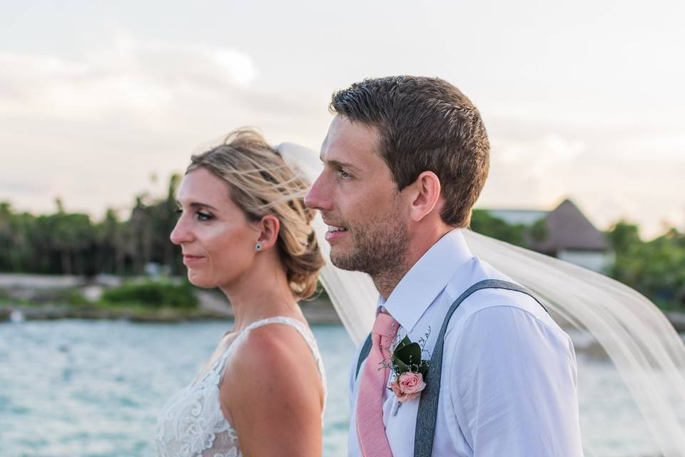 Newly weds ae