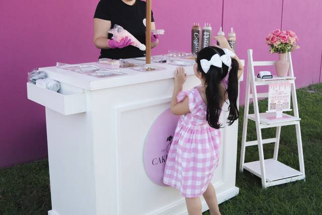 Cake bar