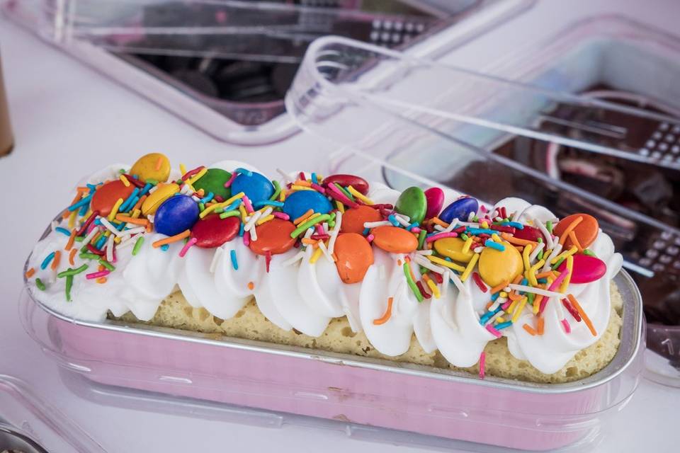 Cake bar