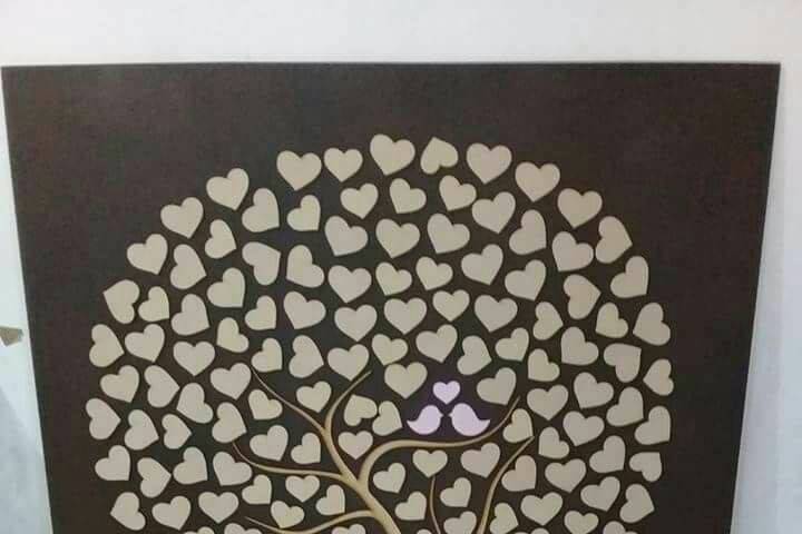 Árbol corazones madera