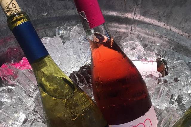 Vino blanco y rosado