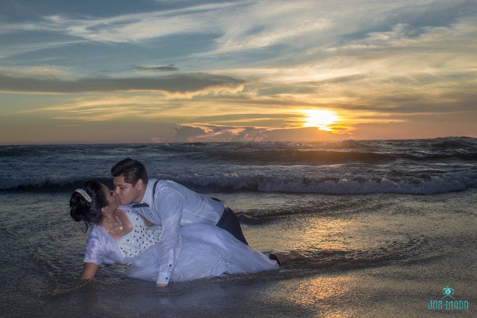 Trash the dress