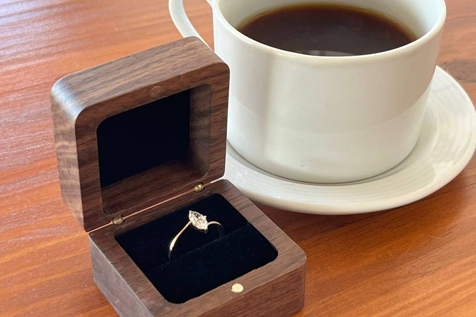 Anillo compromiso marquise
