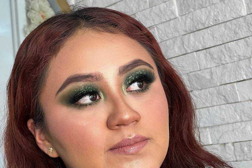 Yazmin Grande Makeup Artist
