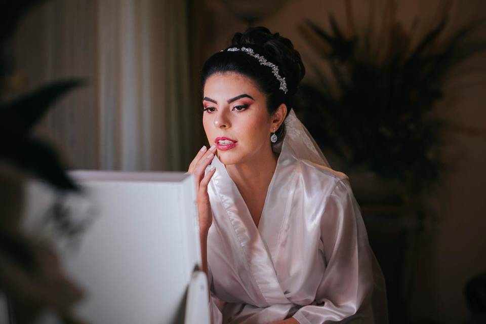 Karina Martínez Makeup Artist