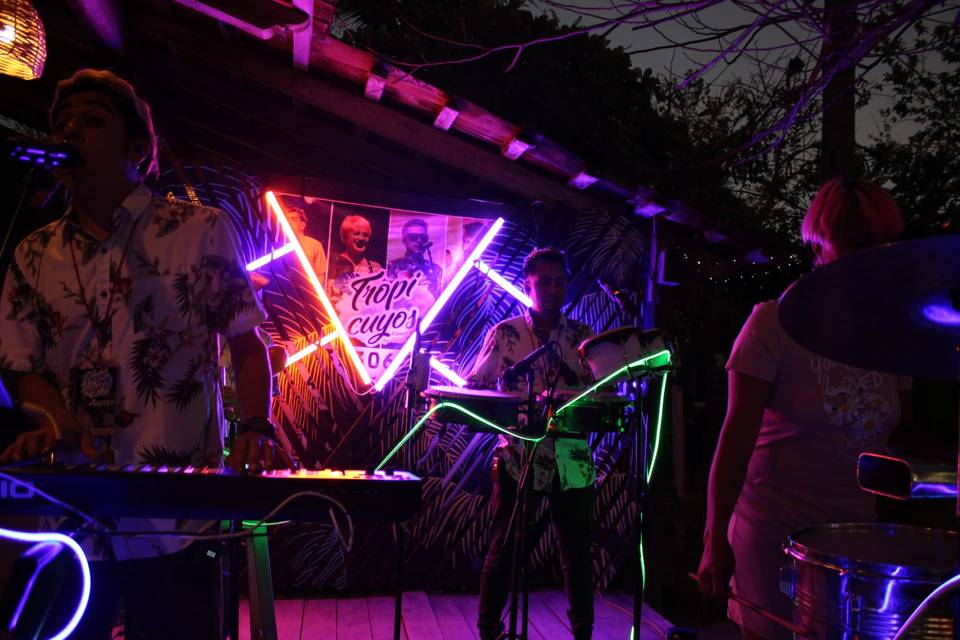 Tropicuyos