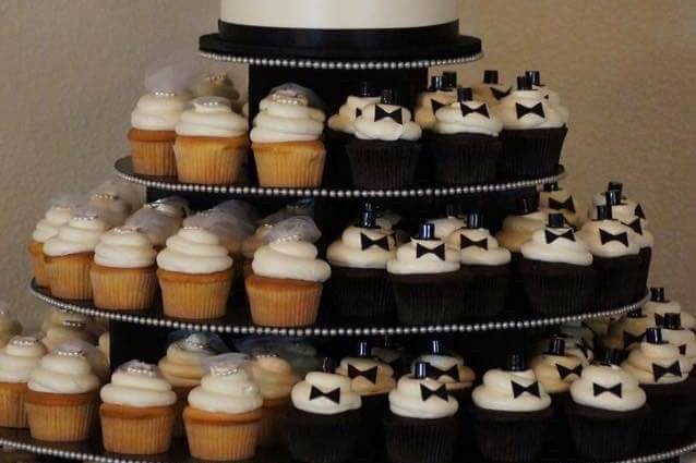 Pastel y cupcakes de base