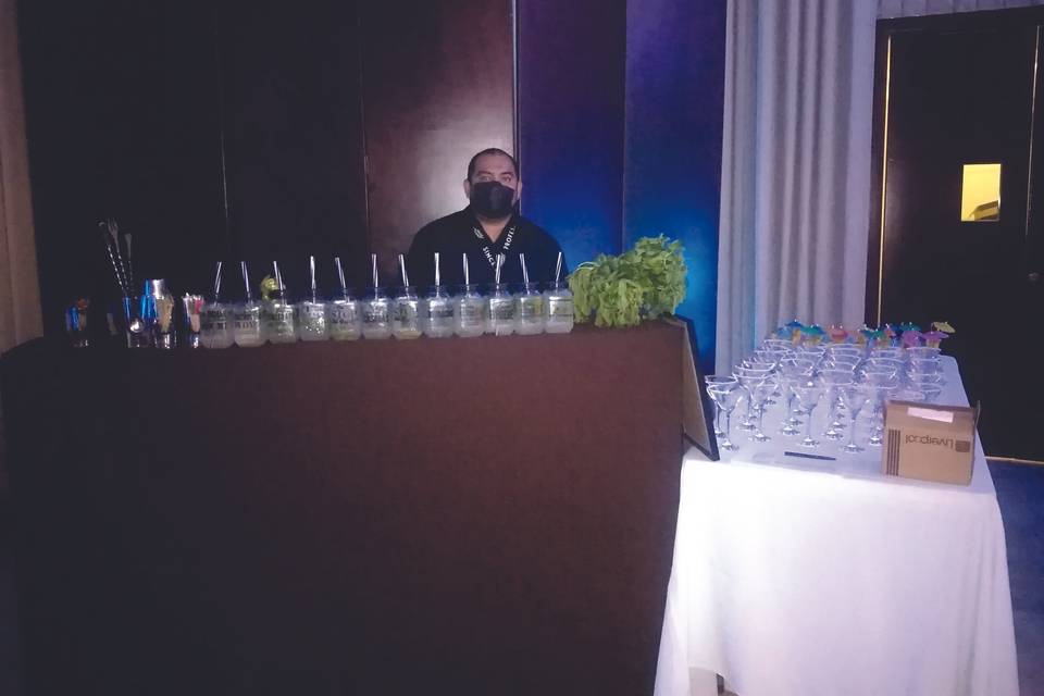 Boda sal+on Kelebek, Tuxtepec