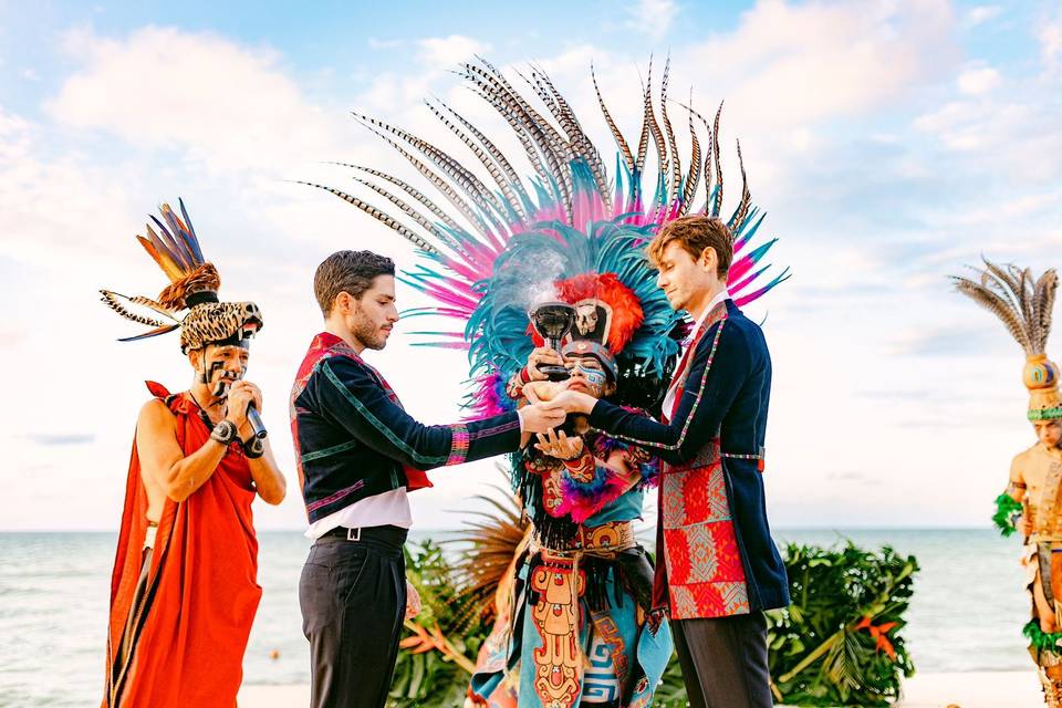 Bodas Mayas