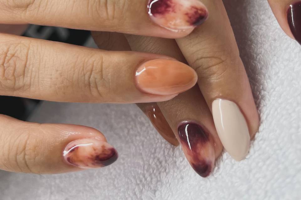 Uñas estilo mármol