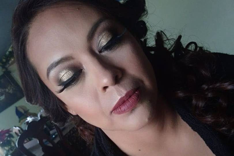 Maquillaje dramático novia