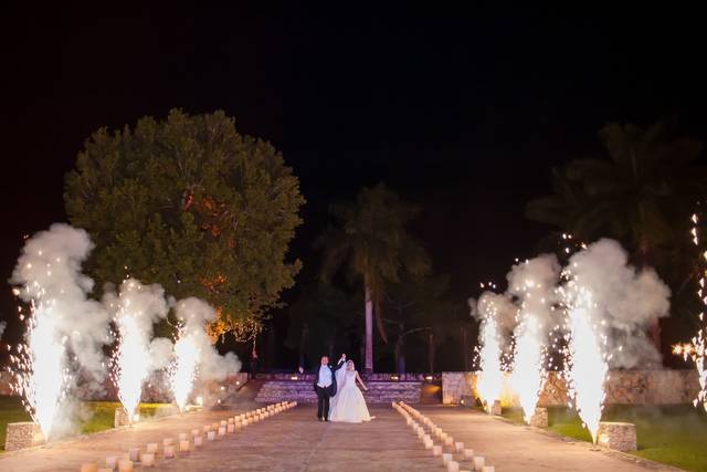 Toucheweddings
