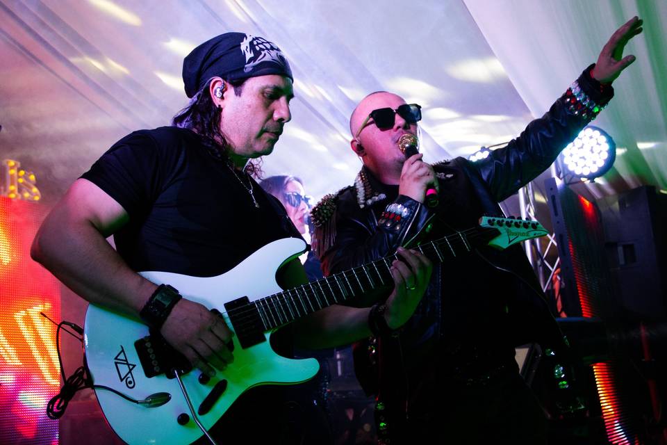 Live Gold, Show Rock