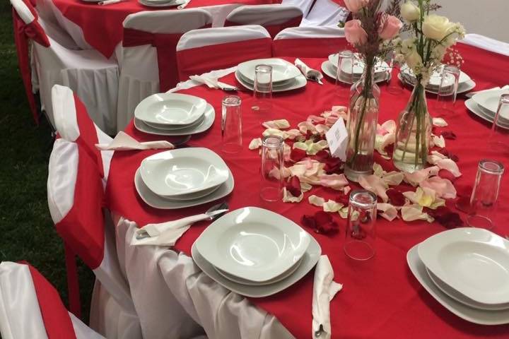 Centos de mesa en rojo
