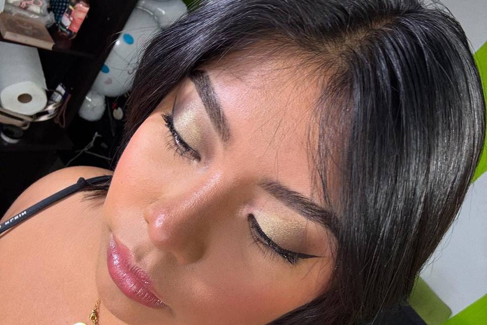 Maquillaje natural para mujer