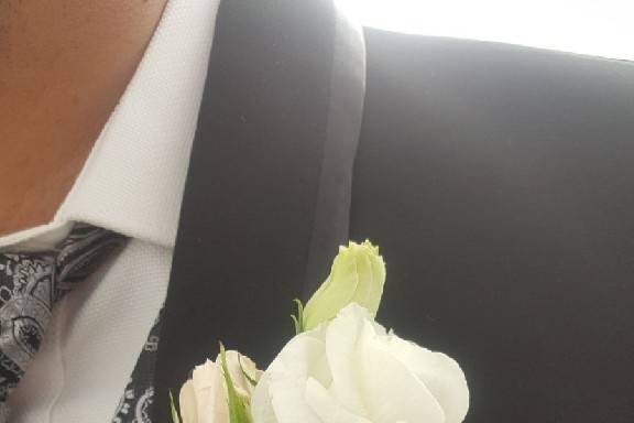 Boutonniere para el novio