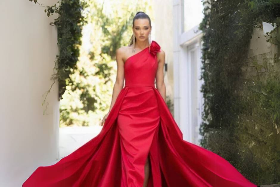 Dress Allure