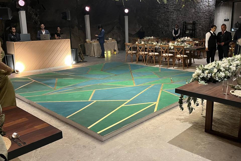 Pista de baile en tonalidad verde