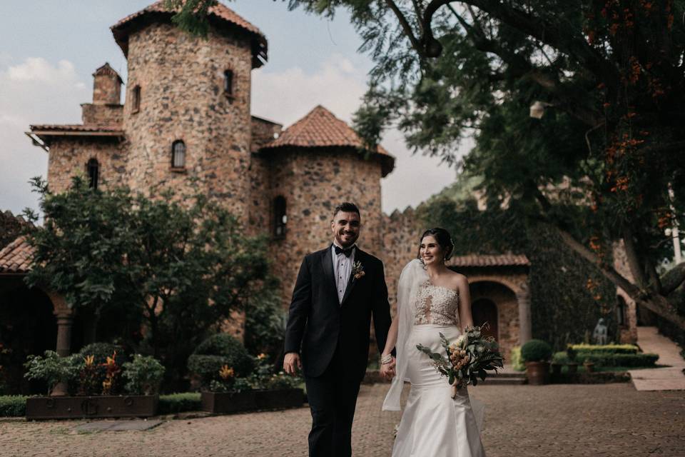 Novios castillo piedra