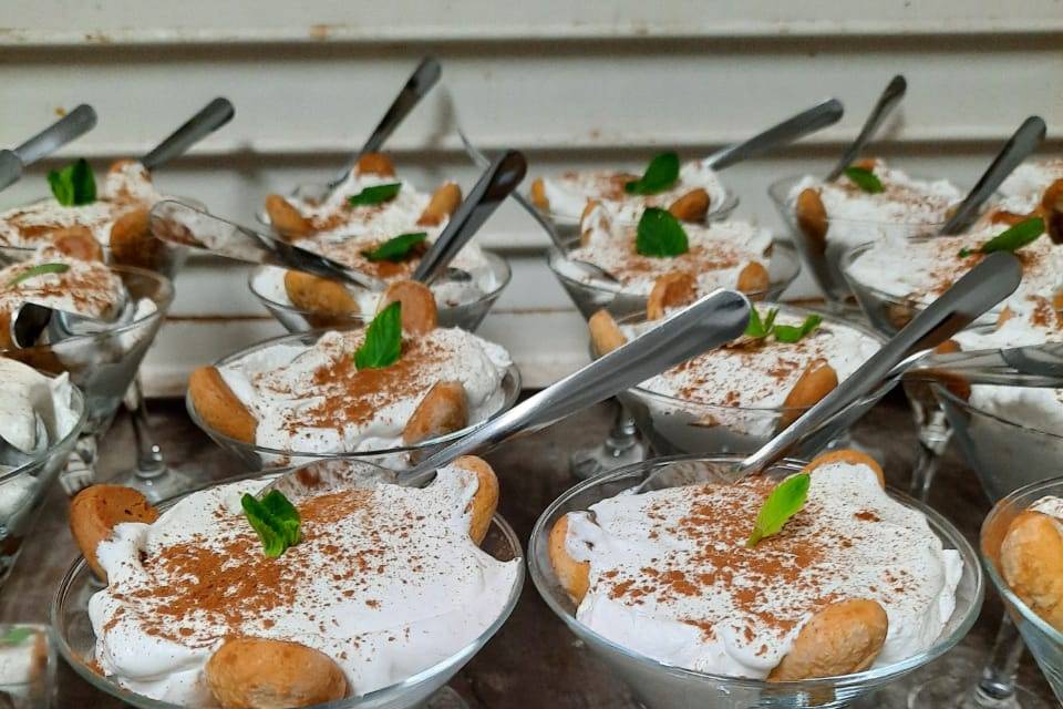 Y de postre tiramisú