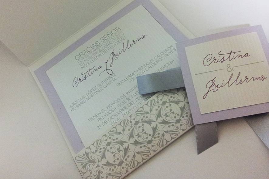 Invitación cuadrada interior