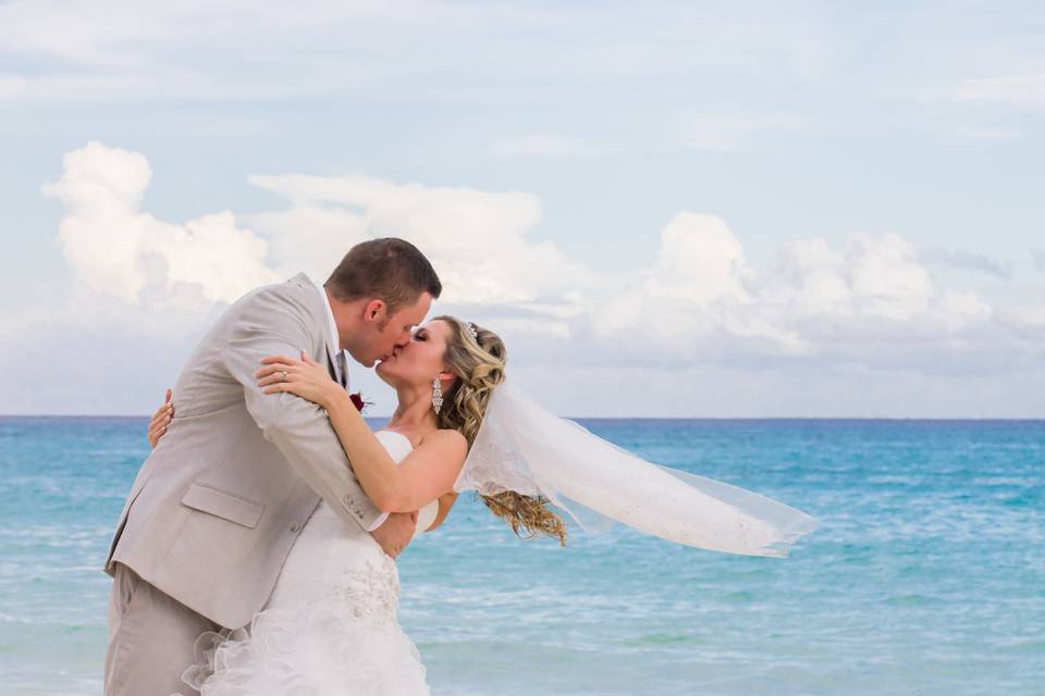 Beso en la playa