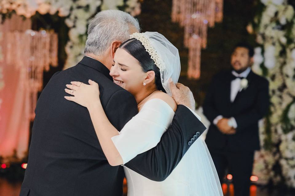 Novia y Papá