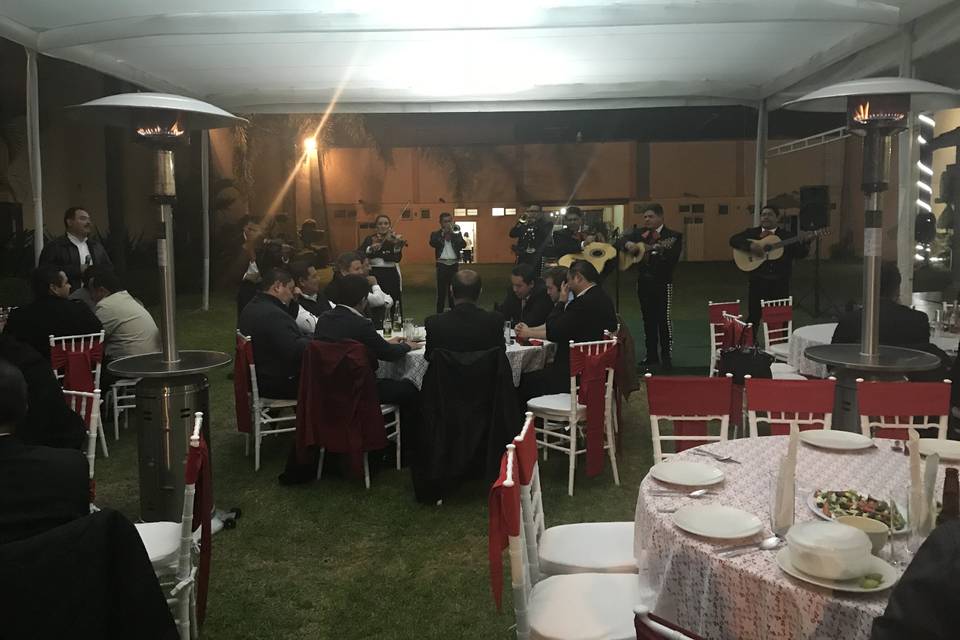 Mariachis para bohemios